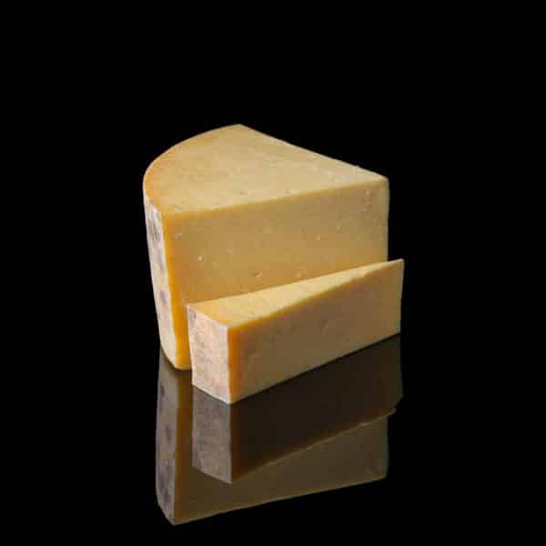 WEST COUNTRY FARMHOUSE CHEDDAR FERMIER